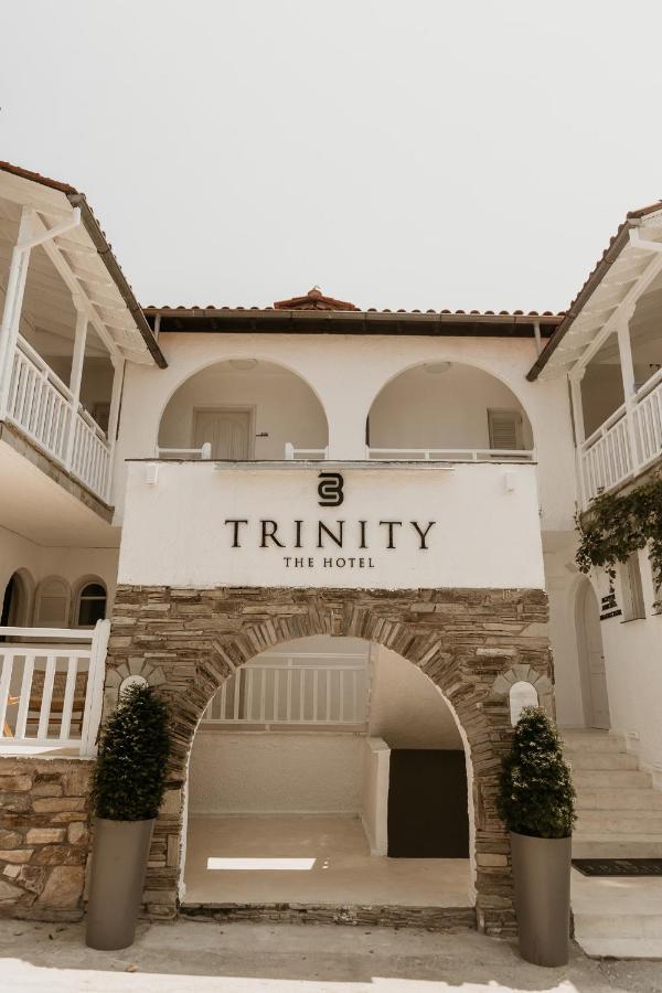Trinity The Hotel Амолиани Экстерьер фото