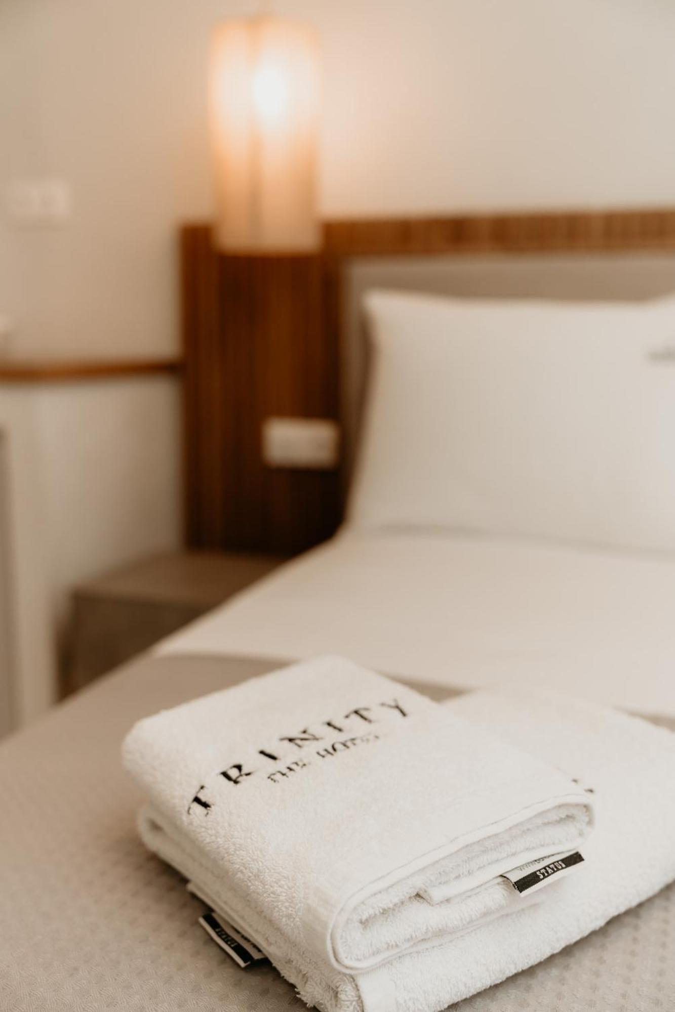 Trinity The Hotel Амолиани Экстерьер фото